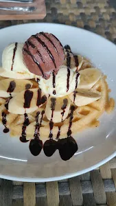 B' Fresh Juicebar & Coffee Corner 2