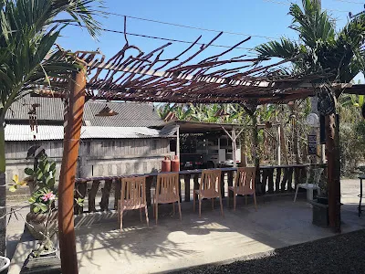 B' Fresh Juicebar & Coffee Corner 3