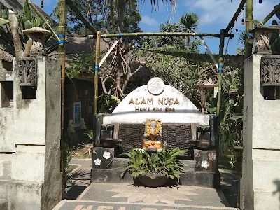 Lembongan Lux Restaurant & Bar 1