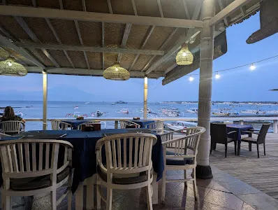 Wayan Beachfront Restaurant 2