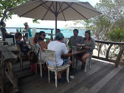 Wayan Beachfront Restaurant 4