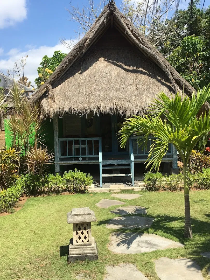 TS Hut Lembongan