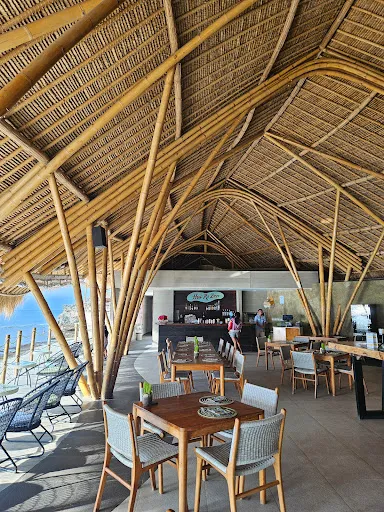 Hai Bar And Grill 2