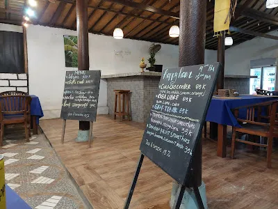 Warung BOMBOM 3