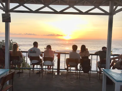 Cloudland Bar Lembongan 2