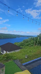 Three Island bar 2