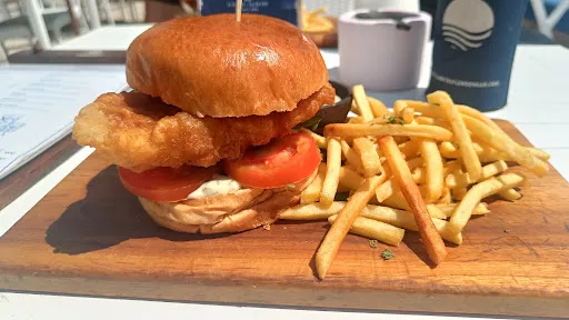 Sandy Bay Beach Club 3