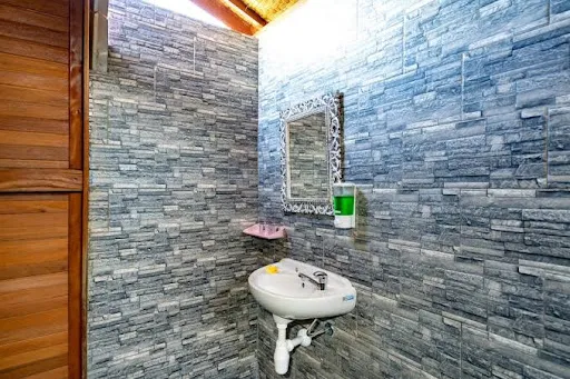 The Soggol Lembongan 1