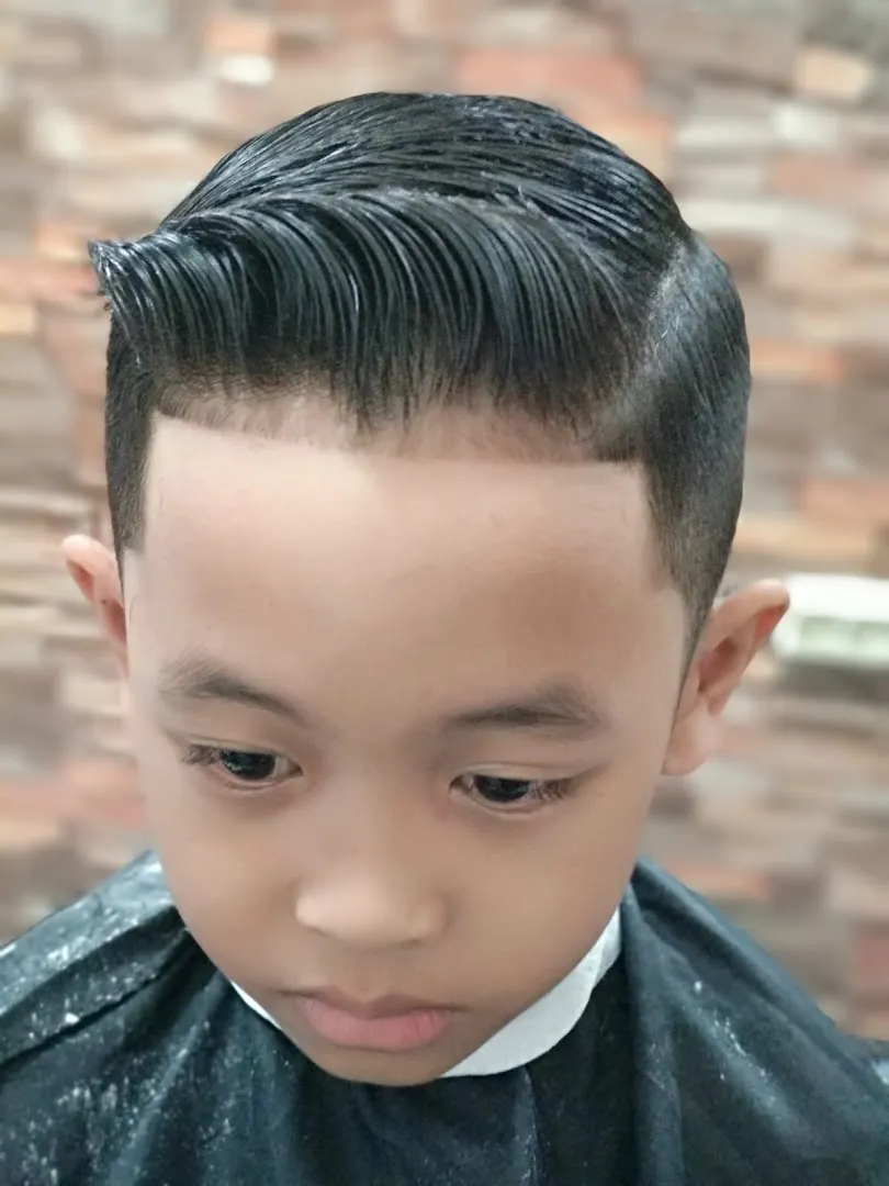 R BARBERSHOP 2