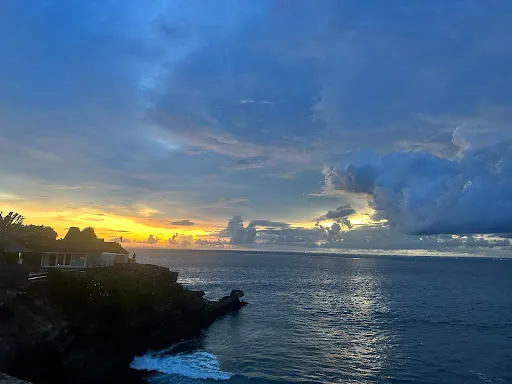 Sunset sport bar 4