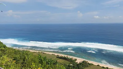 Smoke Beach Nusa Penida 1