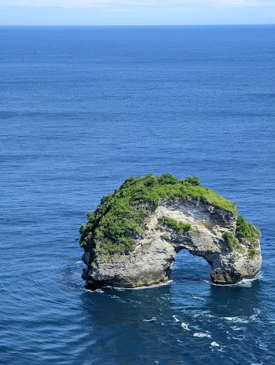 Banah Cliff Point 2