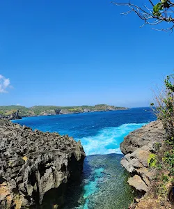 KELINGKING PARADISE SUITES VILLA 4