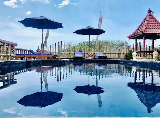 SENTULAN GARDEN VILLA 2