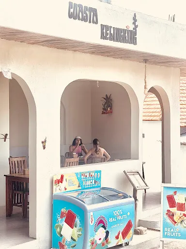 Kelingking Bar and Restaurant 2