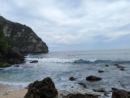 Temeling Beach and Spring Water 4