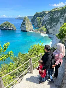 MS Nusa Penida Tour & Travel 1