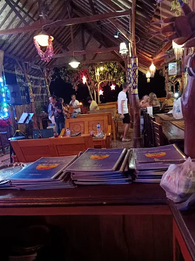 Penida Minang beach 2