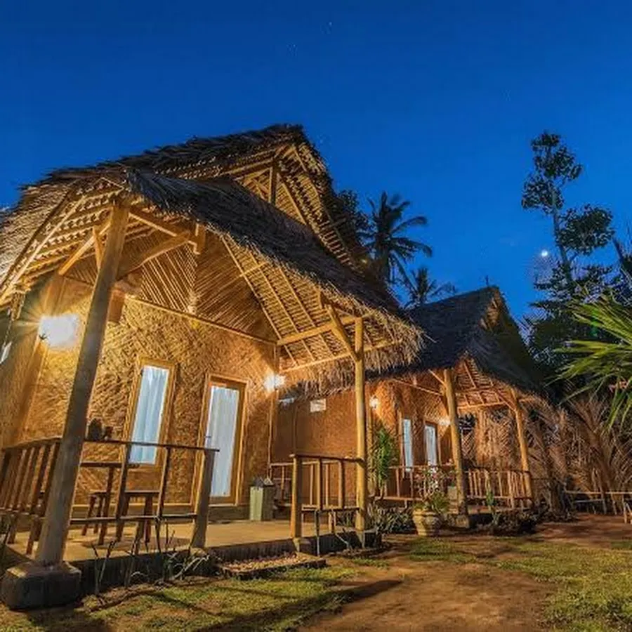 Full Moon Bungalows 3