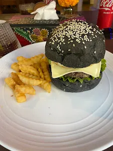 MUNCHIES PENIDA 1