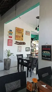 CastAway Restaurant Semabu Hills 3