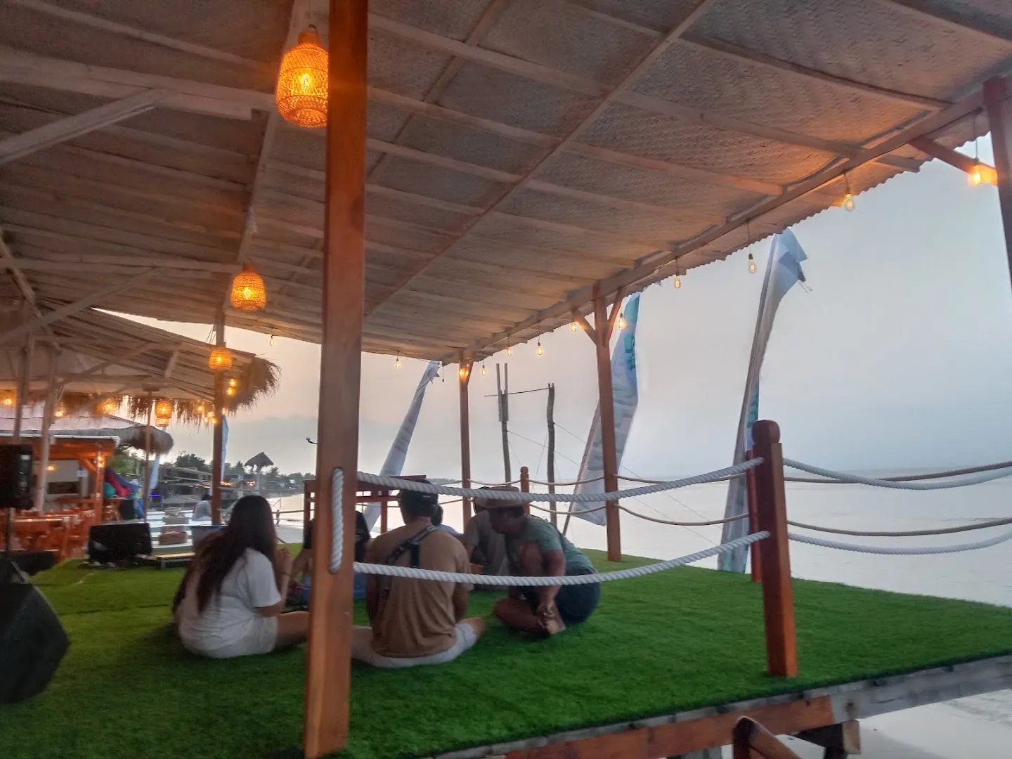 De’Star Beach & Bar Restaurant 3