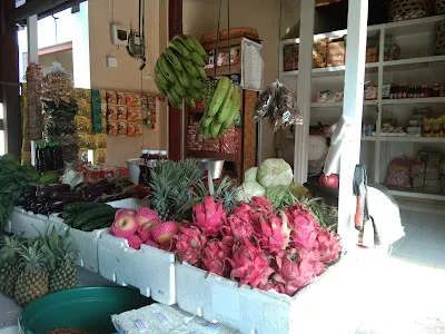 Uncle Jo Market Nusa Penida 1
