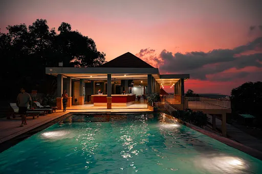 Sunrise Cottage n Restaurant Nusa Penida 4
