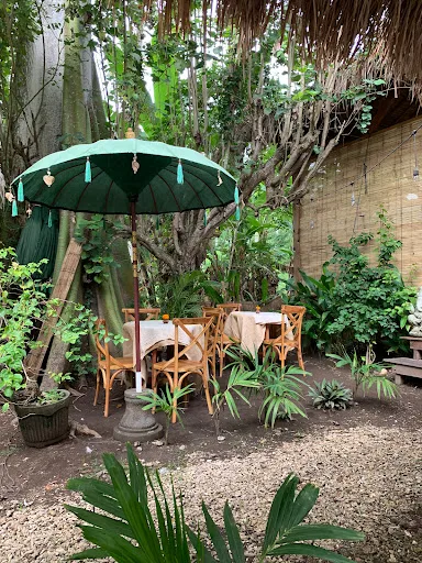 Tishe Yoga & Body Movement Studio & Cafe 3