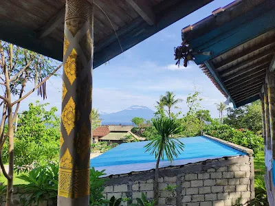 GOLDEN HILL COTTAGE NUSA PENiDA