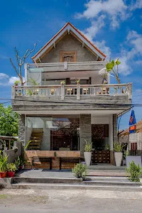 THE CEMOK COTTAGE 4