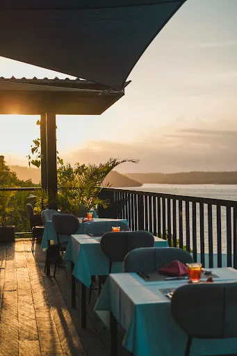 Warnakali Restaurant Nusa Penida 4