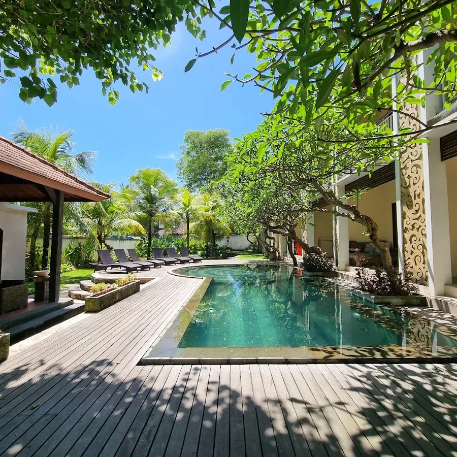 Akatara Hotel 1