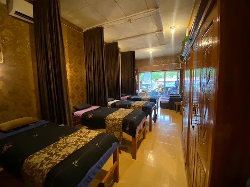 Devie's Spa nusapenida 4
