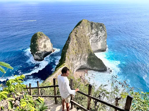 BayuSutha12 Penida Vacation 1