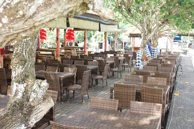 Sapodilla restaurant 4