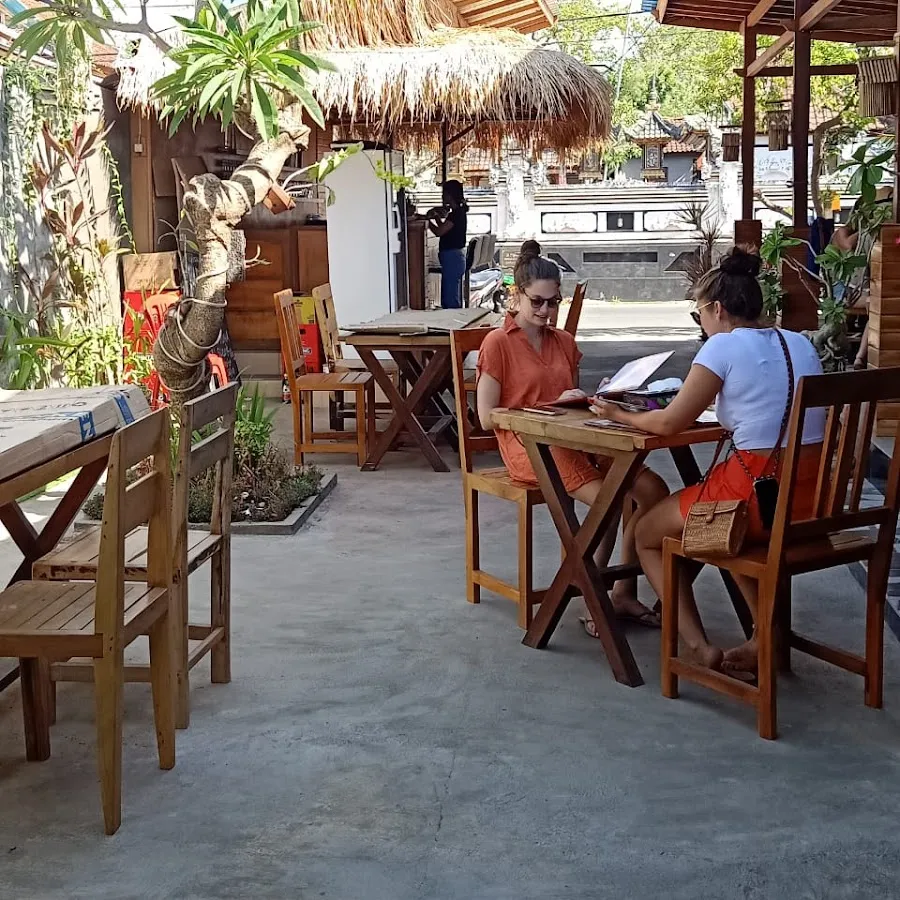 Warung Legong Nusa Penida 1