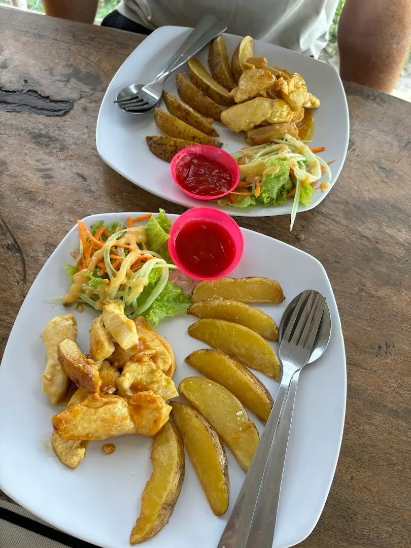 Warung Tanah Barak 4