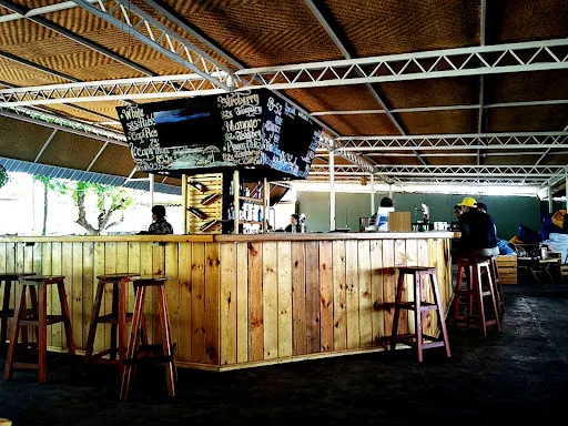 ESA-G Bar & Beach Club 1