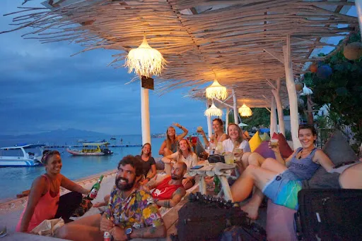 Kul de Sak Beach Bar 3