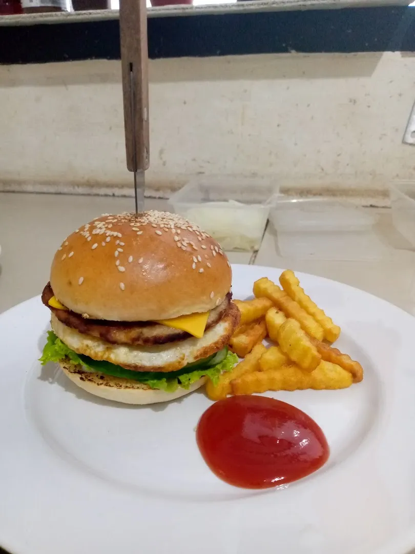 BLACK WHITE cafe bakery 2