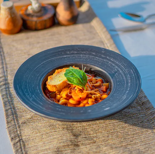 Acropora Bar & Restaurant Nusa Penida 2