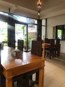 Saka Boutique Restaurant 1