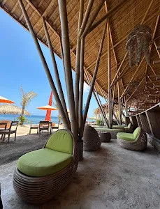 d’ Nusa Beach Club and Resto, Nusa Penida 3