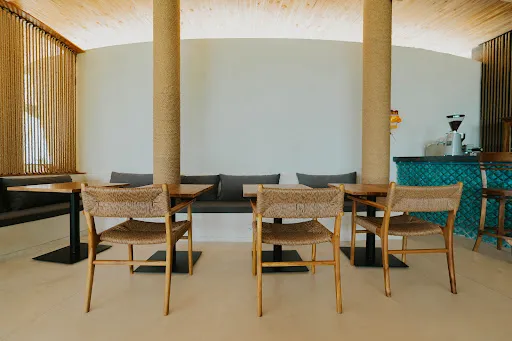 d’ Nusa Beach Club and Resto, Nusa Penida 4