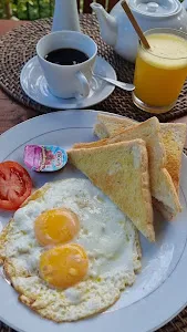 The Kurnia Guest House & Spa 1