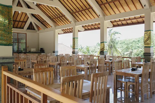 Gesta Restaurant Nusa Penida 4