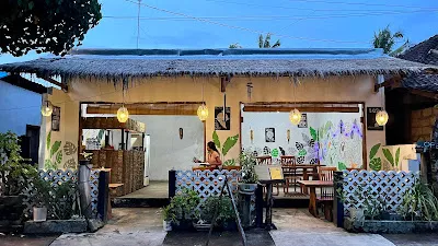Warung cardamon penidabar&grill 4