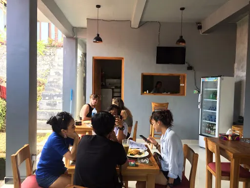 Ocean Blue Bar And Restaurant 4