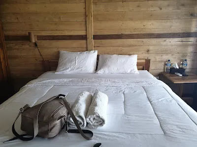 Malibu Huts 4